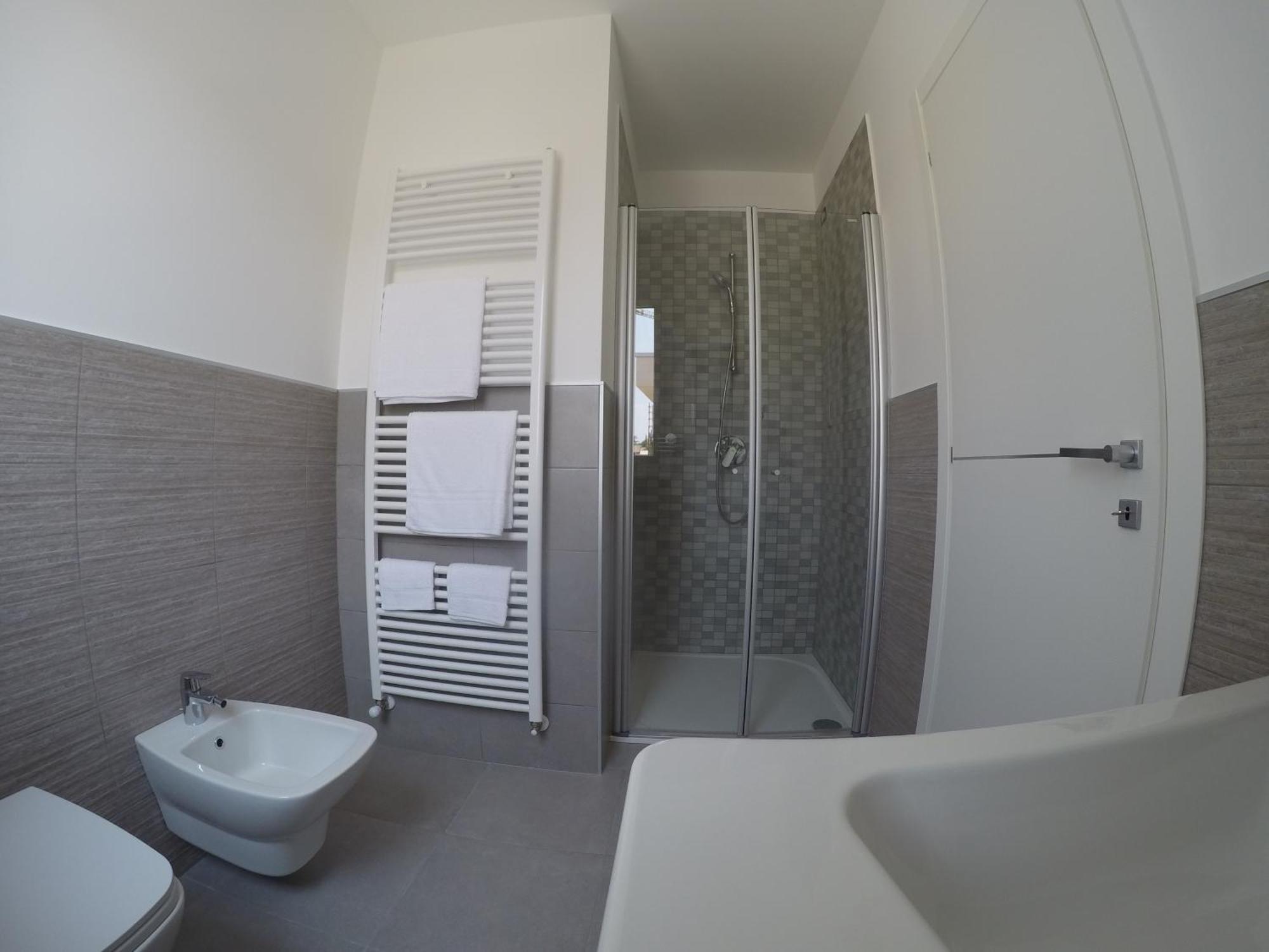 B&B Villa Del Lago Desenzano del Garda Exteriör bild