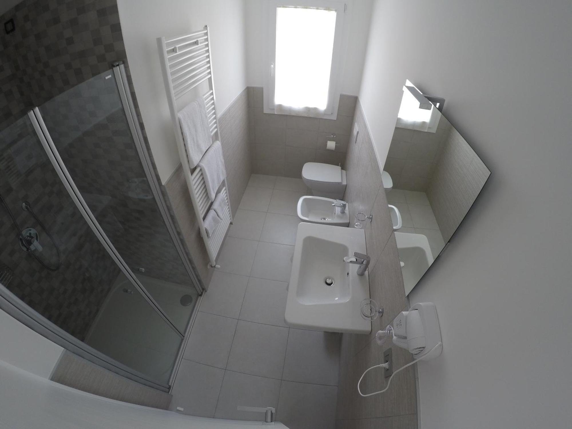 B&B Villa Del Lago Desenzano del Garda Exteriör bild